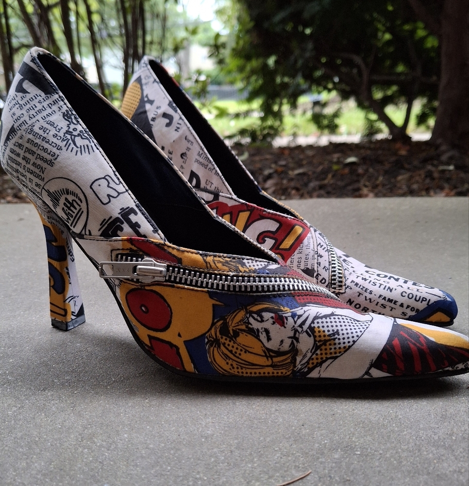 Steve Madden Comic Print Heels - Multicolor